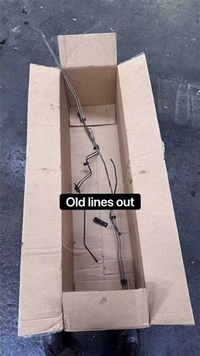 1999 Chevy Corvette brake line replacement 👨‍🔧#automotivetechnician#cammed #corvette