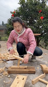 108K views · 1.4K reactions | AMAZING! Creating Stool Legs Using Traditional Chinese Carpentry Techniques. #woodworking #handmade #asmr | Ling Li | Facebook