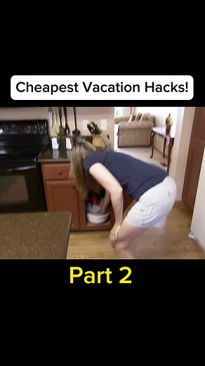Cheapest Vacation Hacks! - Extreme Cheapskates - TLC #cheapskate #extremecheapskates #tlc #tlctv