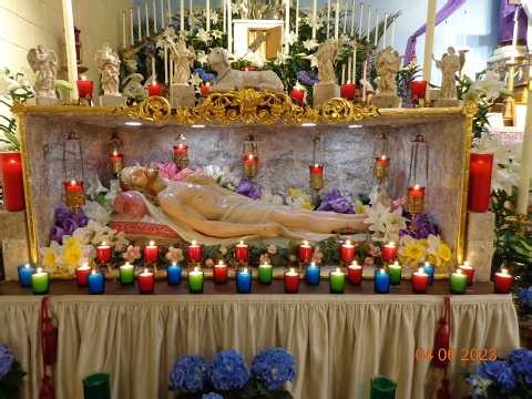 ADORATION AT THE ALTAR OF REPOSE ON HOLY THURSDAY / GOOD FRIDAY