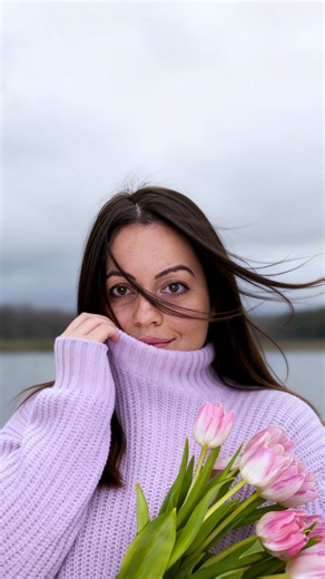 Samantha🌷Lifestyle | Influencer | Content Creator on Instagram: "Glass skin mode: ON ✨🫧 Ho iniziato questa routine SOME BY MI e la mia pelle sembra più liscia, luminosa e “rimbalzante” giorno dopo giorno 😭💖 Ecco i 4 step che sto applicando: 🫧 Bubble Toner – crea una morbida schiumetta che aiuta a rendere la pelle più liscia e visibilmente più chiara, preparando perfettamente i trattamenti dopo. 💧 Reactivating Serum – leggero, lenitivo e adatto anche alle pelli sensibili, aiuta a mantenere 