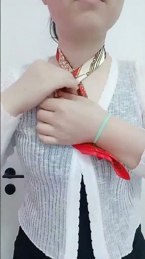 Flight Attendant Fashion Guide ✈️ 5 Elegant Uniform Styles