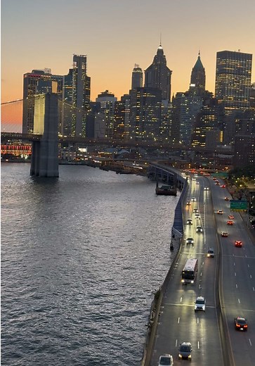 Walking Across the Manhattan Bridge NYC — POV Walk