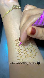 582K views · 7.5K reactions | Most wanted grid design tutorial 懶 | Mehendi By Akhi | Facebook