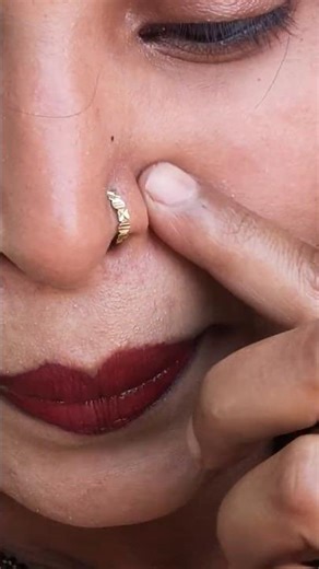 मेरा मेकअप कैसा लग रहा है #new_viral_shorts_video #tranding_video_short #shortvideo #desibhabhi