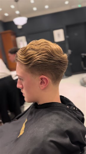 #fyp #sweepbacktaper #viral #barber #essex • Clean taper or clean taper ?