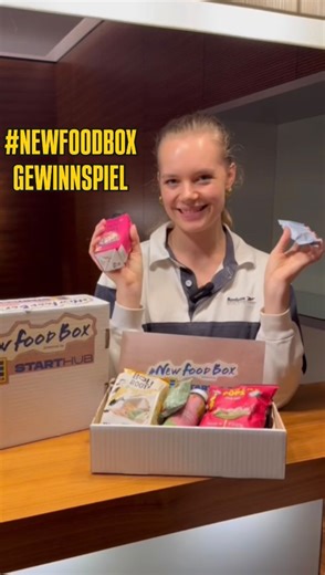 EDEKA on Instagram: "🎁 GEWINNSPIEL: Gewinnt eine von 40 New Food Boxen! Wir haben was ganz Besonderes für euch - denn die #NewFoodBox steckt voller Überraschungen! 😍 10 neue, innovative Produkte von Startups, die frische Ideen und spannende Geschmackserlebnisse in unsere Märkte und zu euch nachhause bringen! So macht ihr mit: ✅ Kommentiert unter diesem Beitrag, welches Produkt unbedingt in die nächste #NewFoodBox gehört! ✅ Nennt eine Person, mit der ihr die Box ausprobieren möchtet. ✅ Folgt un