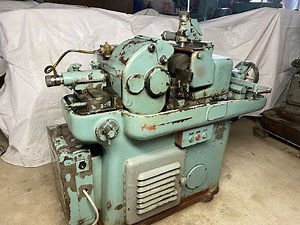 Centerless Grinding Machine - TOS BBZ 60