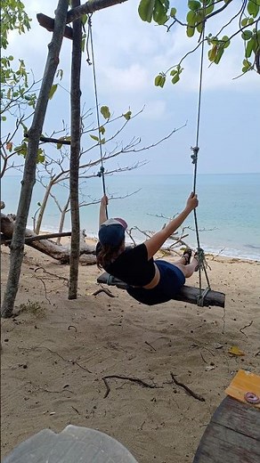 🇹🇭 My Favorite Place On Koh Lanta #thailand #beach #nature #food #drink #sea #antoniasainz