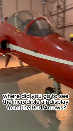 Where did you go to see the incredible air display from the red arrows? The British aerospace Systems Hawk is a British single-engine, advanced jet trainer aircraft developed originally by Hawker Siddeley in the early 1970s and later produced by BAE Systems. Designed for fast jet pilot training, the Hawk is renowned for its agility, reliability, and cost-effective performance. Powered by a Rolls-Royce Turbomeca Adour turbofan engine, it is capable of subsonic speeds and high maneuverability, mak