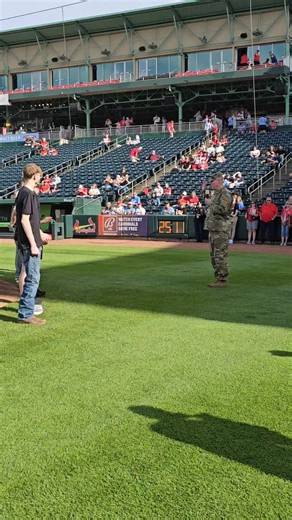 Maj. Gen. ChristopherBeck, MSCoE and Fort Leonard Wood commanding general, conducts the Oath of Enlistment at the Springfield Cardinals Military Appreciation game. #BeAllYouCanBe | U.S. Army Fort Leonard Wood