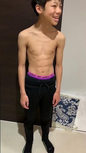 [Rock-and-Roll Abs] Sixth-grader's six-pack