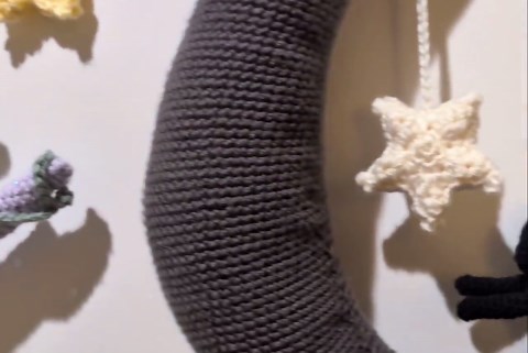 Crochet crescent moon and kitty pattern whimsical simple wall decor Amigurumi PDF in English