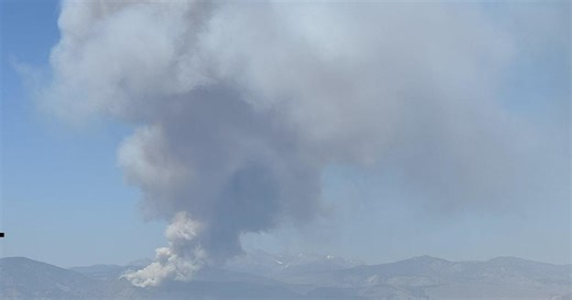 Northern Colorado residents concerned as Alexander Mountain Fire burns