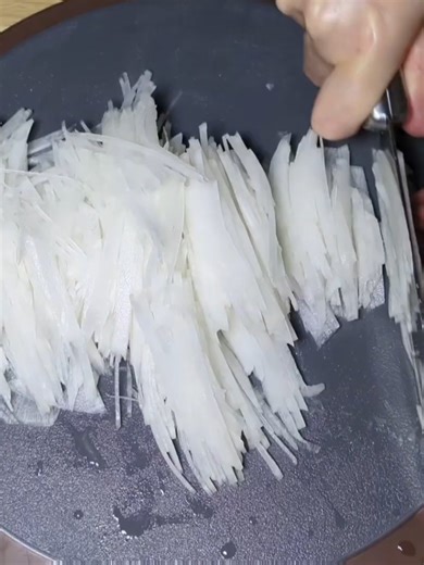【大根レシピ】この作り方でも、モッチもちの美味しい【大根もち】出来るんです😋