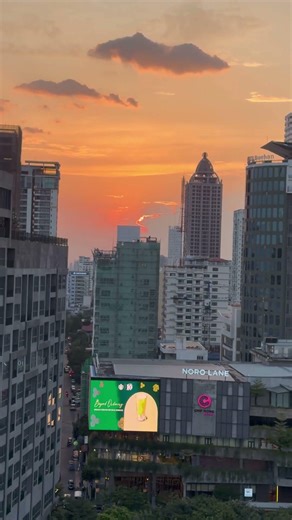 Phnom Penh Views: BKK1 Panorama and Time Lapse Sunset #sunset #view #city #vibes #chill