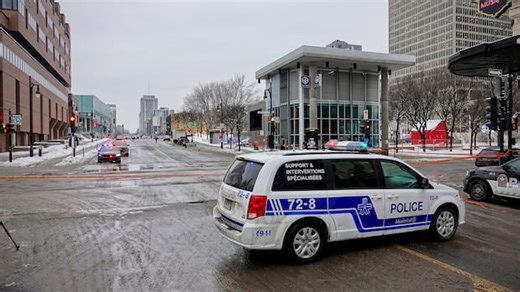 Man arrested, 3 police officers suffer minor injuries after incident near downtown Montreal