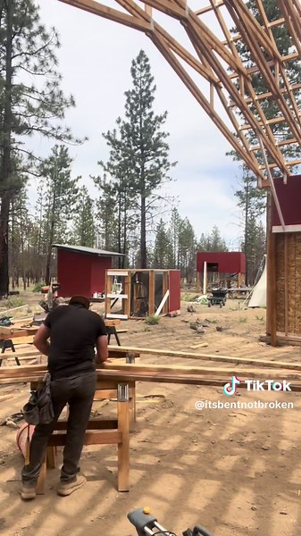 Pt.3 building a scissor truss! #pavilion #homesteading #tentlife #outdoors #carpentry #nature #wood #trusses #camplife #DIY #FYP #chickens #carpentry