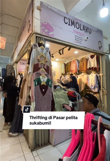 Thrifting di Pasar Pelita Sukabumi, Ternyata sekarang gini ya kondisinya, Ada yang masih suka belanja disini ? #thrift #thrifting #pasarcimol #pasarpelitasukabumi #cimolsukabumi