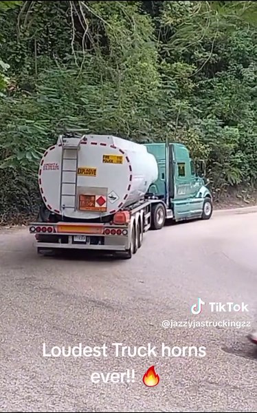Loudest Truck Horns in Jamaica: A Sound Showdown