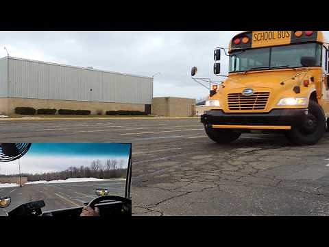 2018 Gasoline Vision Driving In Circles