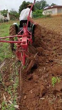 trator agrale 4100 arando terra top