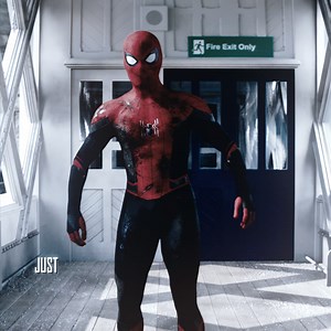 Spider-Man: Peter Parker's Iconic Glasses Scene