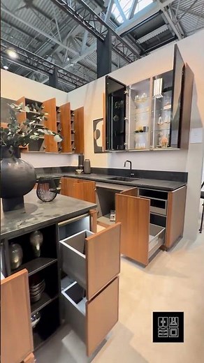 Exhibition New Hacker Systemat Black Oak & Walnut Kitchen with Island