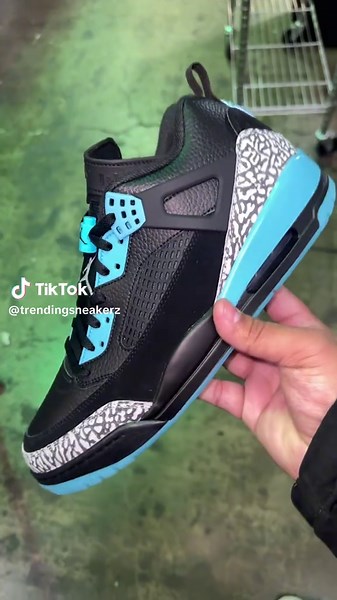 Bold, dynamic, and full of energy—the Jordan Spizike ‘Gamma’ blends iconic Jordan heritage with standout colorblocking for a statement on every step. 🟣⚫👟 #JordanSpizike #Gamma #JumpmanStyle #SneakerRotation #StreetwearHeat