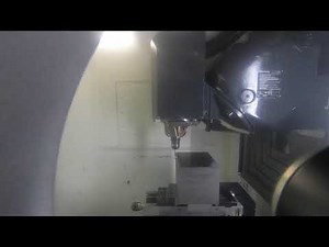 High performance side milling in the Walter Prototyp R&D labor. 𝗠𝗗𝟭𝟮𝟴 𝗦𝘂𝗽𝗿𝗲𝗺𝗲 multi flute cutter.