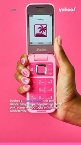 New #Barbie flip phone could combat your smartphone addiction. | Yahoo Lifestyle Australia