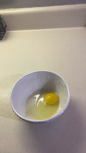 Delicious Chaffle Breakfast Recipe with Eggs and Cheese