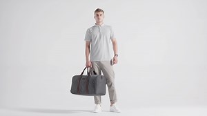 Watch AGLAUS Feriado Duffel 45L Gray ﹙Studio Show﹚ on Amazon Live
