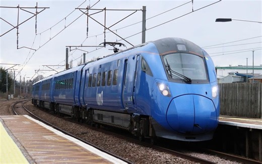 【火车】搬运：英国CLASS803型电力动车组小视频合集