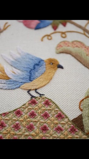 I'll be teaching the next design in the Captivating Crewelwork series for the @royalneedlework this summer. 🥰 Little bird and Butterflies is sold out online but if you fancy spending a week at the beautiful Hampton Court Palace in August there's still time to book! #katebarlowembroidery @appletons_wool @historicroyalpalaces @royalneedlework #embroideryinstaguild #heritageskills #handmade #handembroiderywork #handembroidery #royalschoolofneedlework #historicstitches #crewelwool #crewelwork #butt