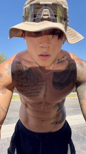 DonJohn | Natural Pro Bodybuilder🌊 on Instagram: "Every trial and tribulation has molded me into the man I am today. Always remember, life always gets better📈 #grateful #run #running #cardio #fitness #physique #aesthetic #life #lifestyle #workout #betterdays #asian #tattoo #summer #body #bodybuilding #natural #kendricklamar #motivation #reels #mondaymotivation"