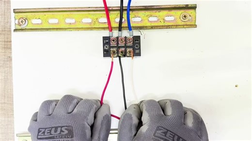 Inversión de Giro en Motor Trifásico: Conexiones y Circuitos