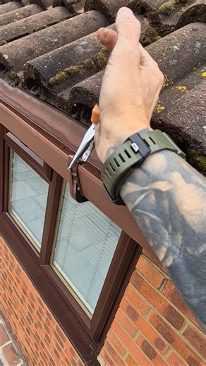 Tight Gutter Clip? Just Use This Simple Tool