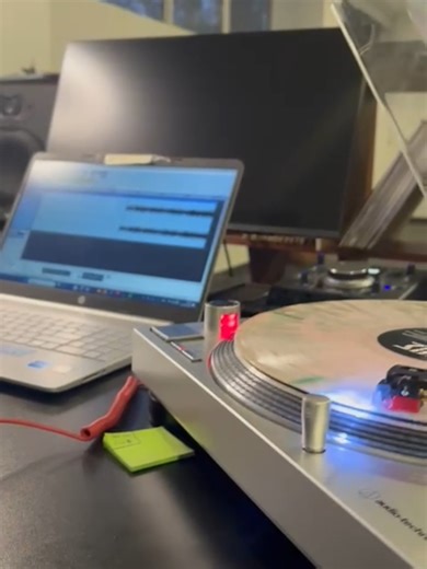 The Art of Vinyl Pressing: A Real Sound Experience