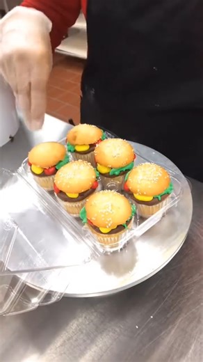 9.1K views · 112 reactions | Hamburger cupcakes  | Timon151 | Facebook