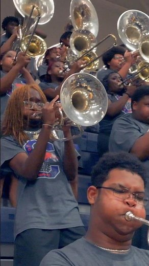 Columbia on “Seen it All” SPR 25’ #seenitall #jeezytypebeat #marchingbands #decaturga #mellophone