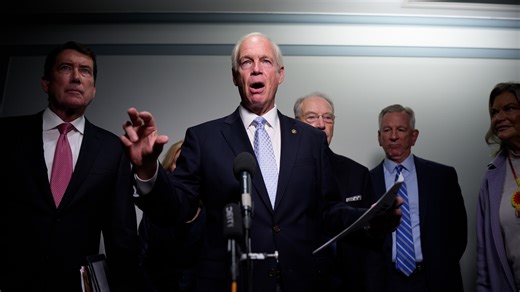 Shutdown becomes 2nd-longest in US history