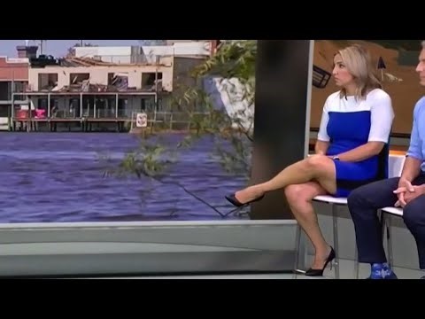 Alex Wilson - Beautiful Legs 😍🔥