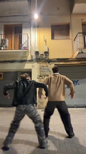 Gira de Abraham Mateo: ¡Pronto en la carretera!