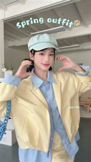 Revive Spring in Yellow: Embrace the Korean Fashion Trend SpringFashion YellowOutfit