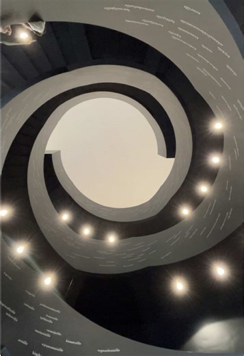 Buss it. #fyp #fy #helsinki #library (In Oodi Helsinki Central Library)