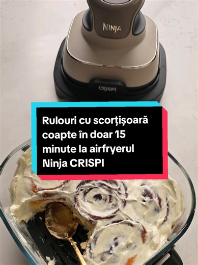 Rulouri cu scorțișoară coapte în doar 15 minute la airfryerul cu vas din sticlă termorezistentă Ninja CRISPi Rețeta completă o găsiți la mine pe site, vă las link în bio. Am și cod de reducere la acest aparat: 15PRAJI pentru -15%.