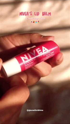 Nivea strawberry shine ❤️ #nivealipbalm #shortvideo #lipbalm #beauty
