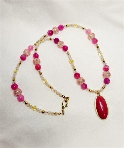 Gemstone Pendant Gold Beaded Necklace - Etsy