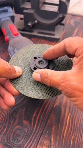 How to Safely Change an Angle Grinder Cutting Disc | Step-by-Step #shortvideo #viralshot